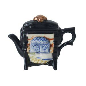 VINTAGE TINY CARDEW MINI / MINIATURE WRINGER WASHSTAND TEAPOT 2" TALL